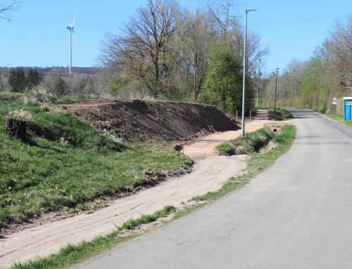 Baubeginn des Fußweges zum Golfplatz in Eisen